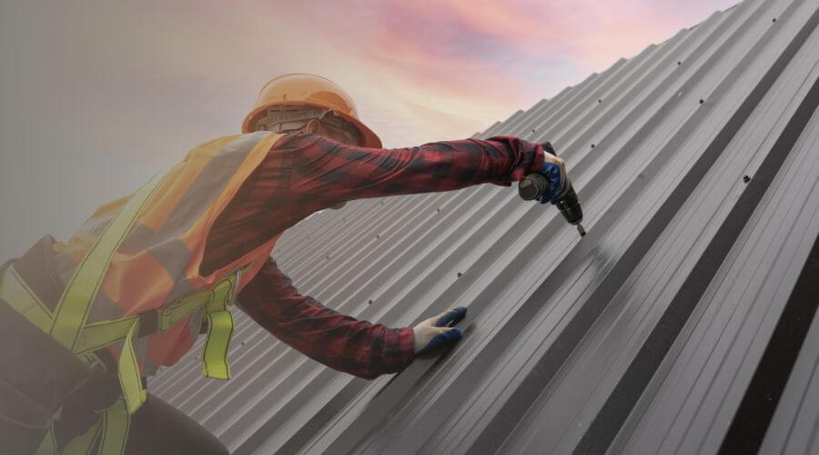 Professional residential roofers in Cumming, IA